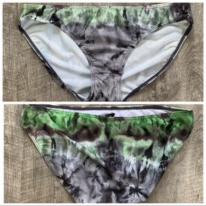 NWT Island Escape Tie-Dye Hipster Bikini Bottoms